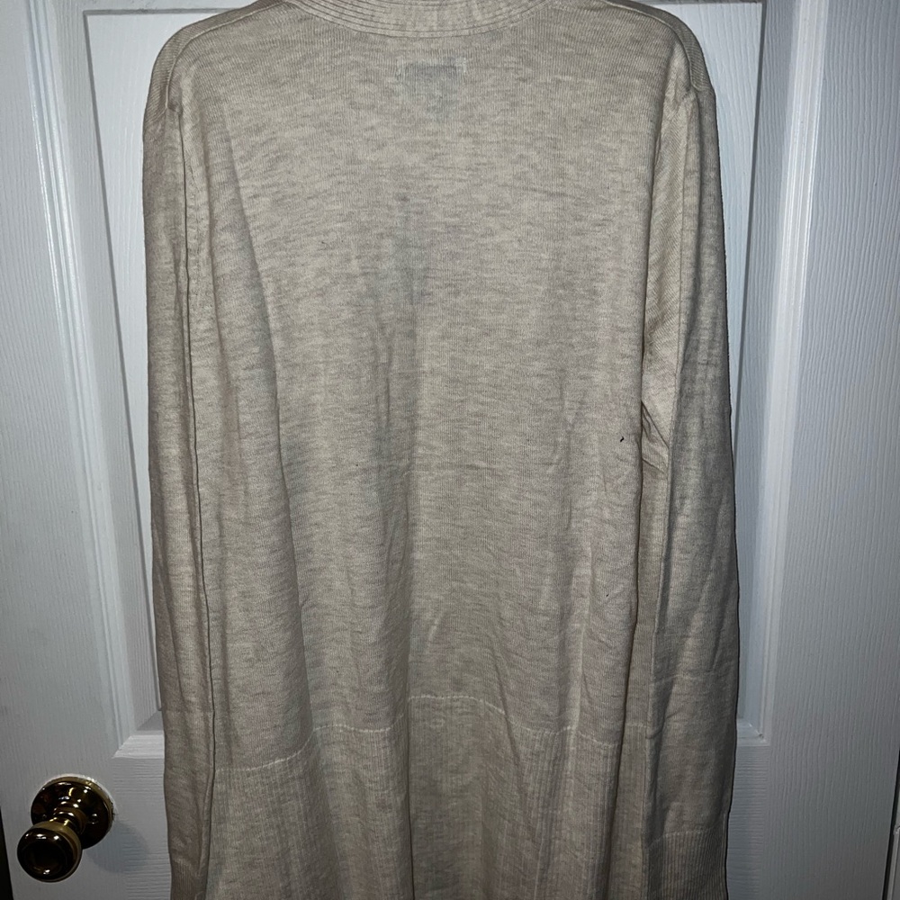 Croft & Barrow Classic Cardigan- size Medium - Picture 4 of 4